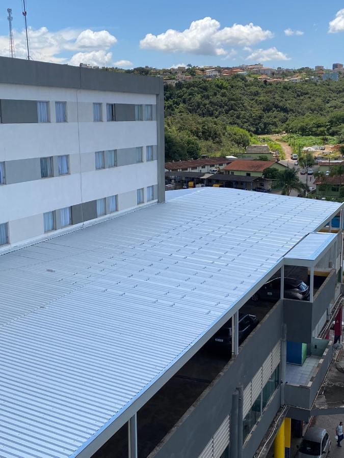 Hotel H2 Congonhas Congonhas  Ngoại thất bức ảnh A metal roof