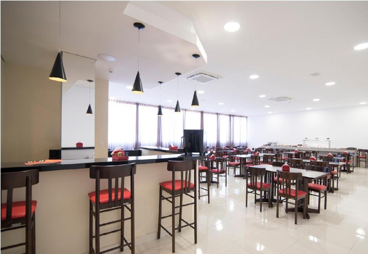Hotel H2 Congonhas Congonhas  Ngoại thất bức ảnh The interior of the airport's business lounge